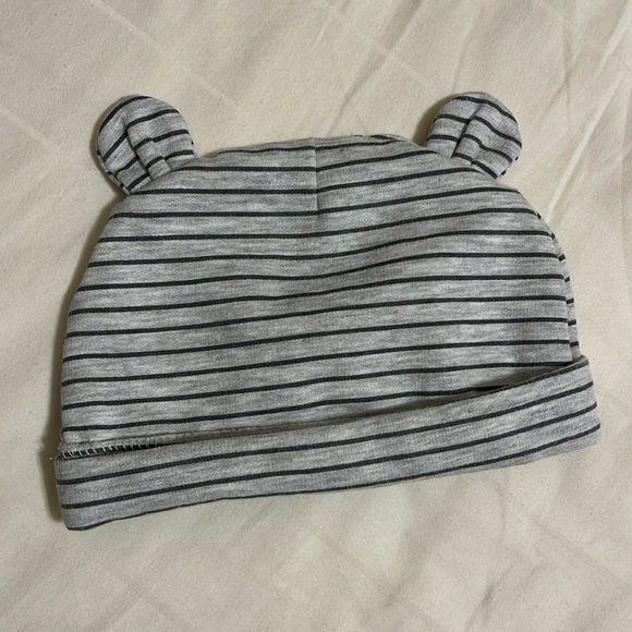 Tahari Burt’s Bees Cat & Jack Baby Clothes 6-9 Months - Picture 2 of 15